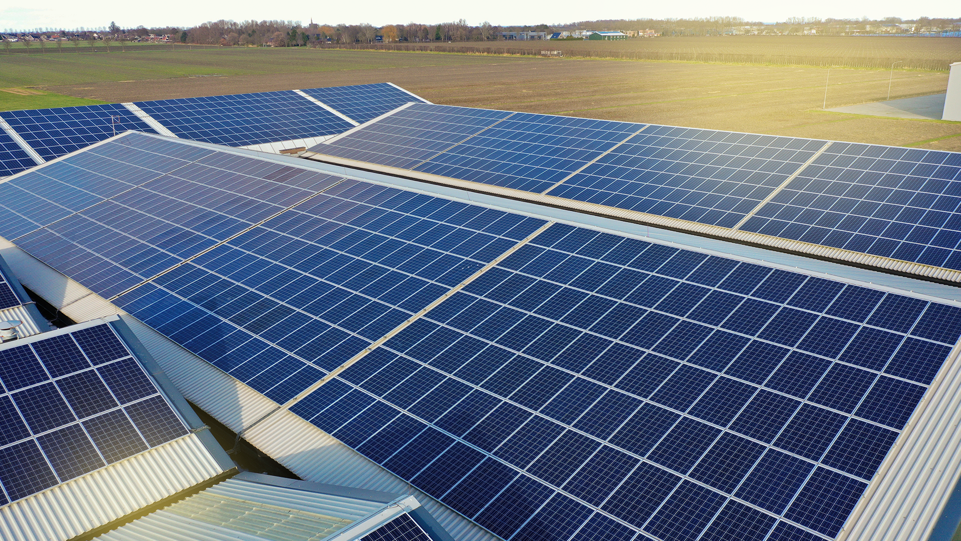 imagem Tudo o que você não sabia sobre telhados solares.